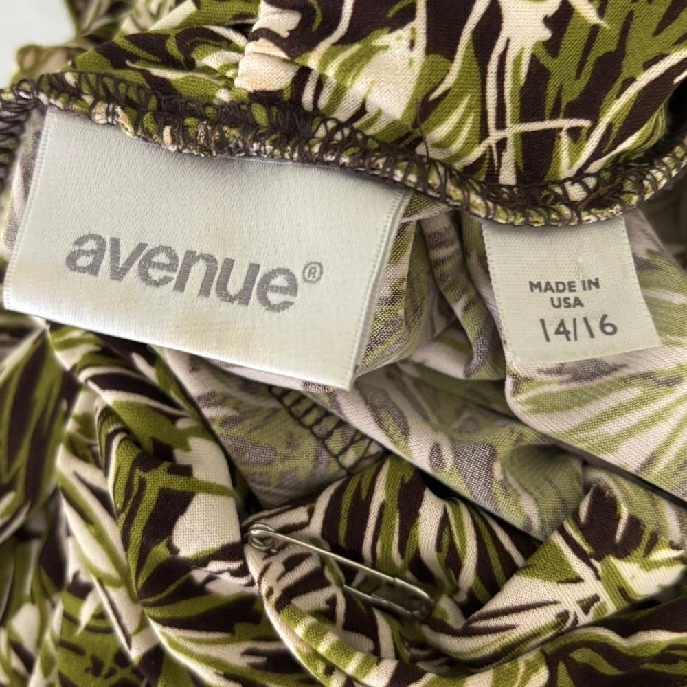 Avenue Faux‎ Wrap Midi Dress Womens 14/16 Green Floral Tropical Sleeveless - Picture 6 of 8